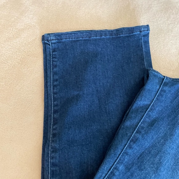 Measure and Made Wide Leg Crop Straight Jeans - Size 14 - Picture 3 of 16